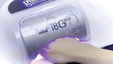 Polygel step 3.
